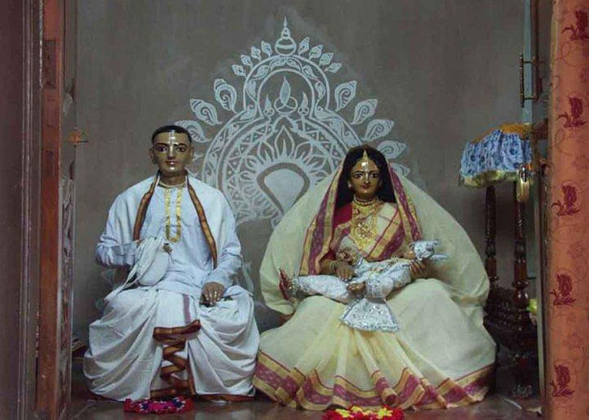 Jagannatha-Misra-and-Mother-Saci