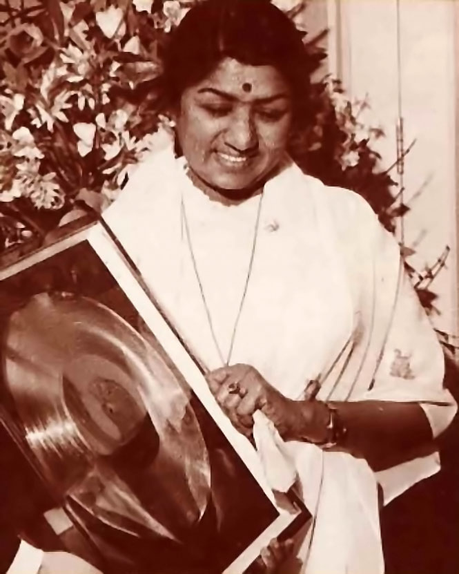 lata mangeshkar prabhupada