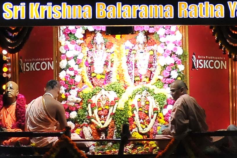 sri sri krishna balarama ratha yatra