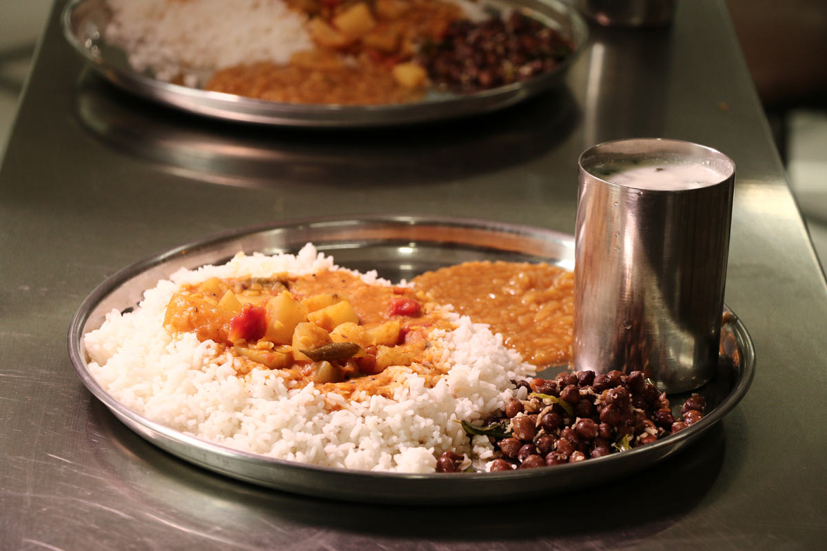 annadana-seva-iskcon-bangalore