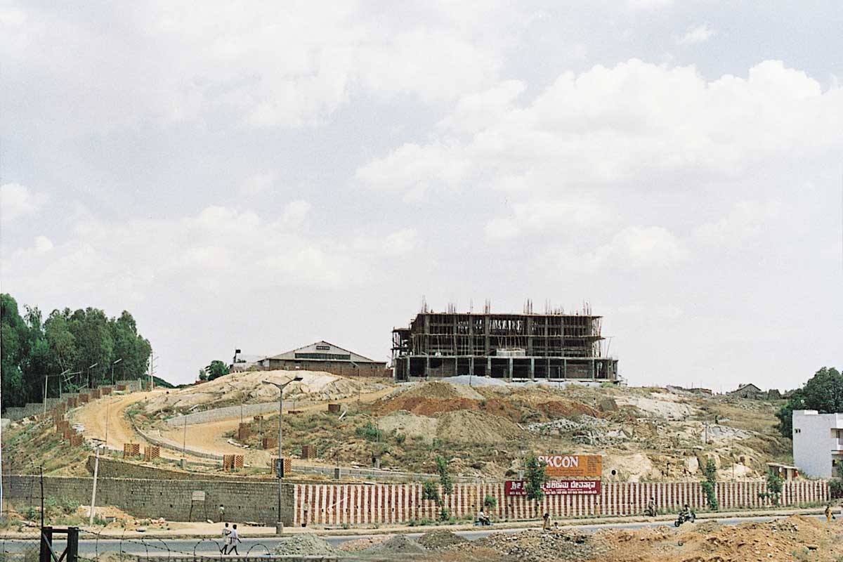 main structure construction