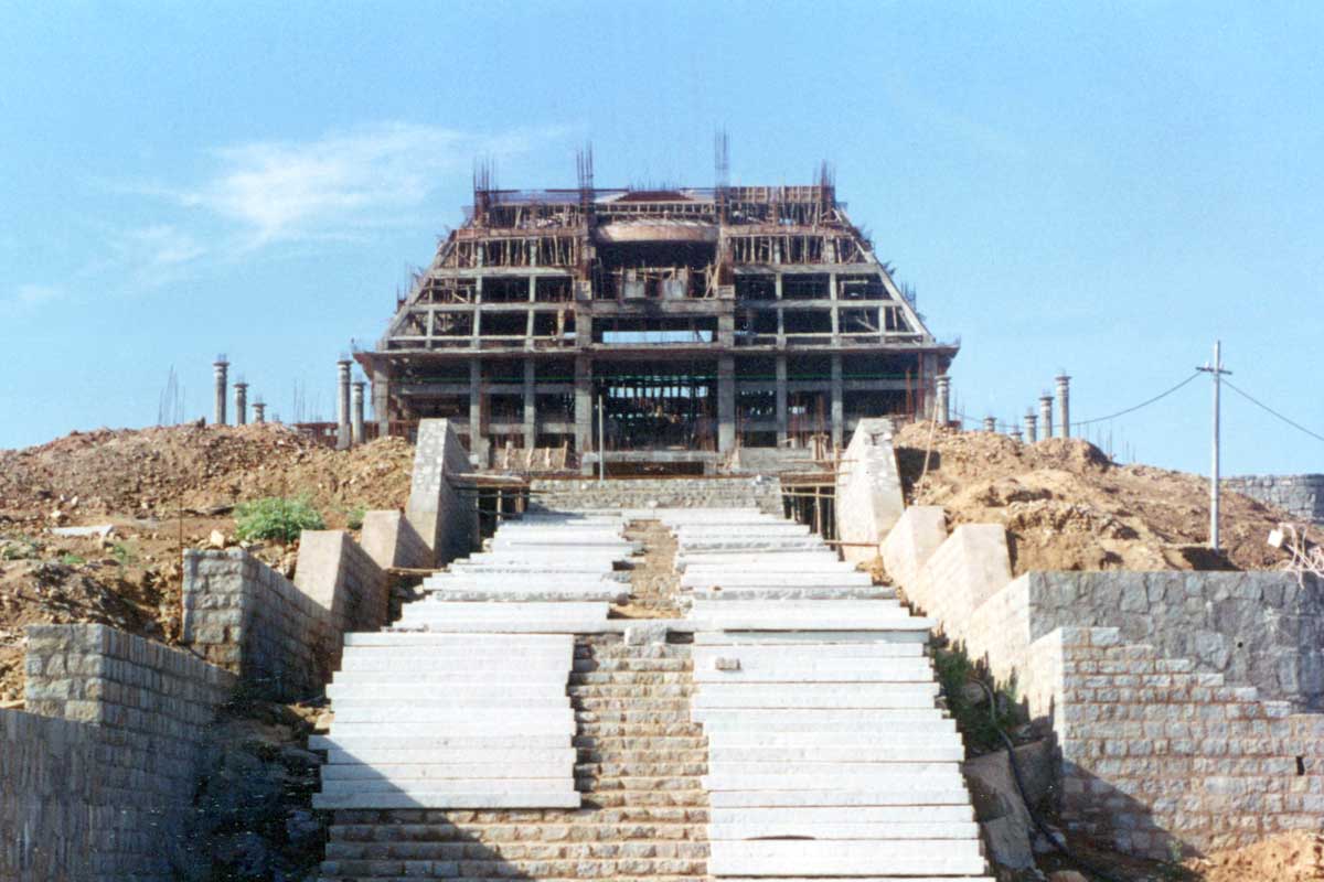 steps leading to the main altar