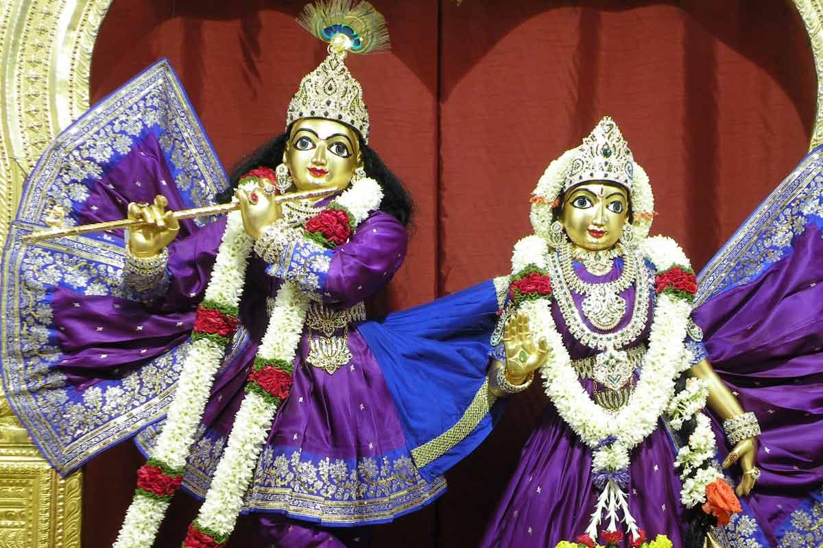 Sri Radha Krishnachandra - ISKCON Bangalore