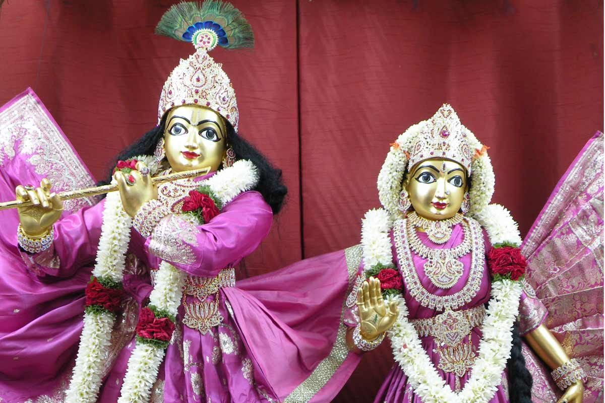 Sri Radha Krishnachandra - ISKCON Bangalore