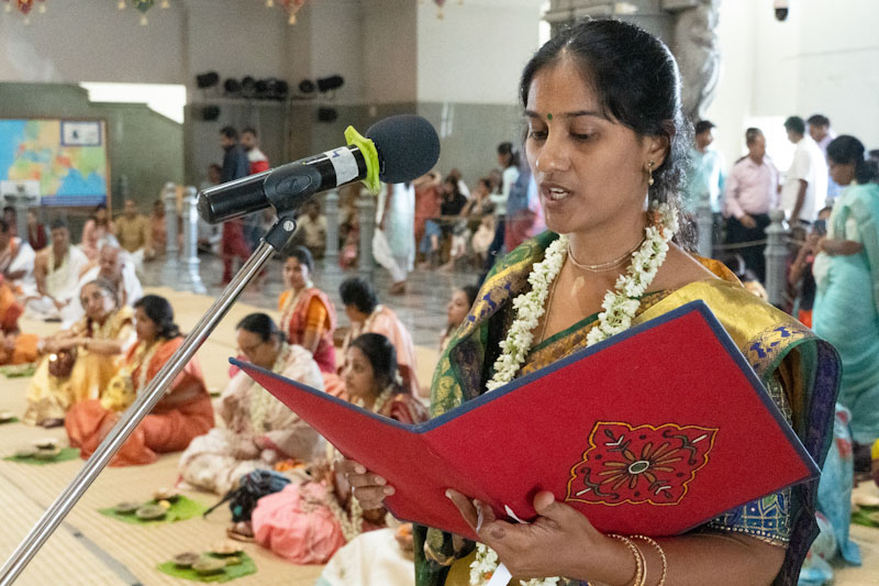 Oath taking during Harinam Diksha