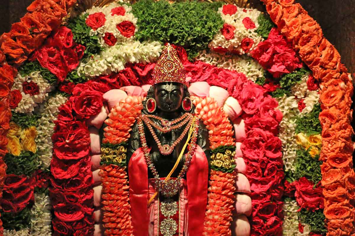 Garuda Panchami Visesha Alankara