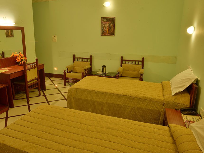 Free accommodation 